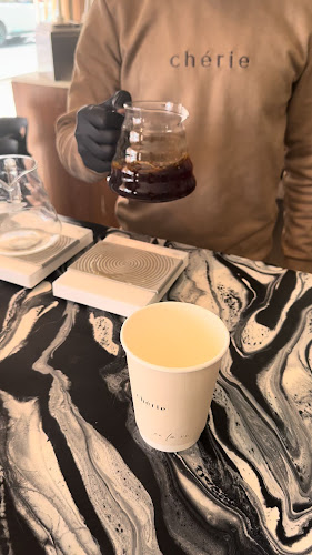 تشيريه كافيه - الضيافة