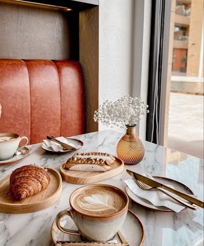 لإكلير دي جيني