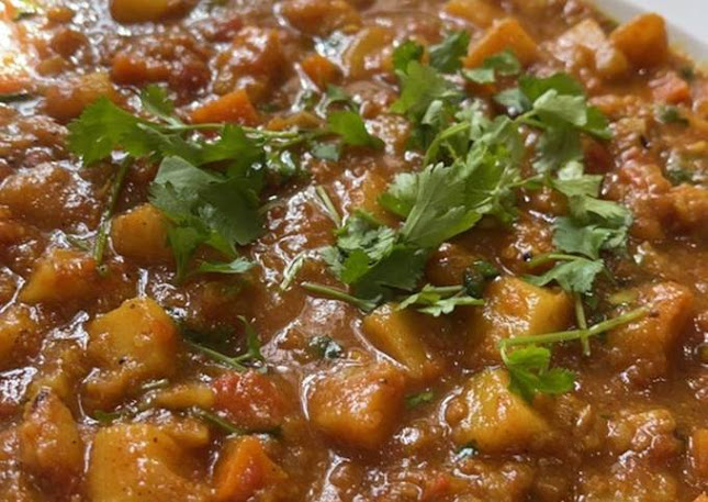 Comentarii opinii despre مطعم اسلام اباد العزيزية