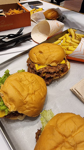 هامبرغيني - الضيافة