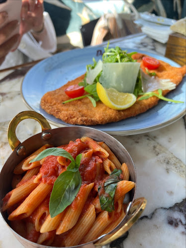 7462 حي, المعذر الشمالي، طريق الامير محمد بن عبدالعزيز, الرياض 12314