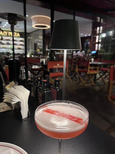 Opinii despre كريزي بيتزا în الرياض - الضيافة