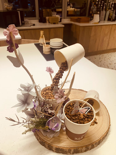 Opinii despre مقهى أكمة în المدينة المنورة - الضيافة