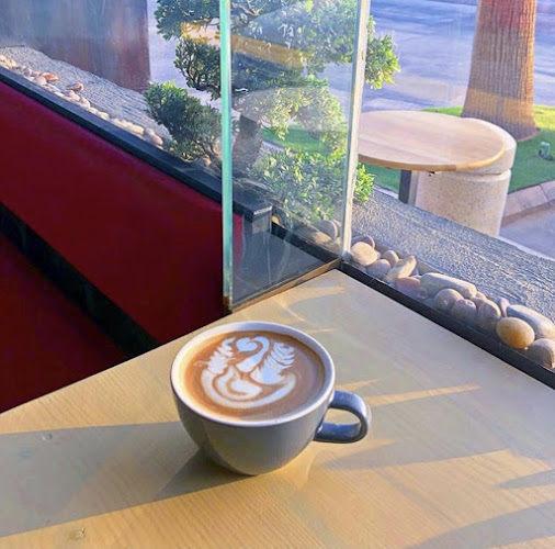 Opinii despre اكسيز كافيه în الرياض - الضيافة