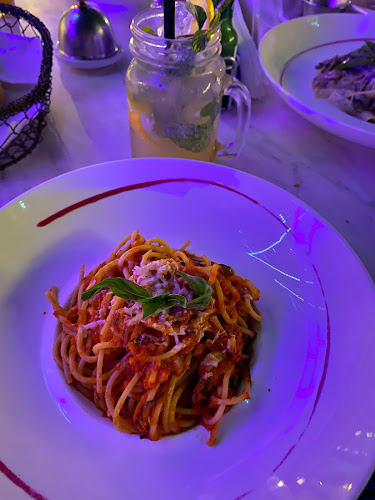 Comentarii opinii despre شكسبير آند كو.