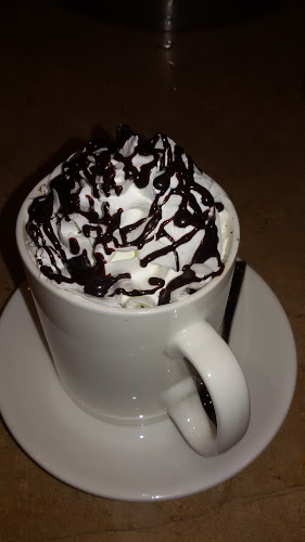 شارع الأمير سلطان بن سلمان بن عبدالعزيز، الورود، الرياض 12253