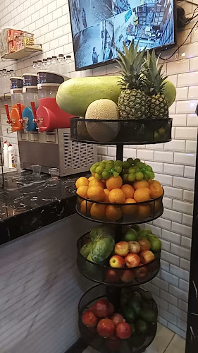 ايس كريم وعصير إنرجي تيست