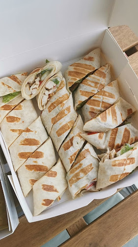 Opinii despre مطعم ثقافات بيسترو în القطيف‎ - الضيافة