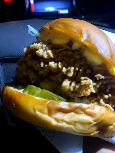 Comentarii opinii despre ايت اب