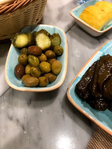 برج الحمام بيسترو - الضيافة