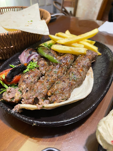 Comentarii opinii despre بركان الكباب | العزيزية