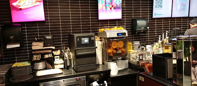 Opinii despre Starbucks în مكة - الضيافة