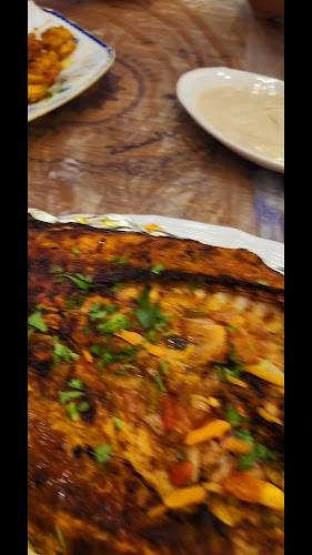 مطعم طرح البحر للماكولات البحرية - الضيافة