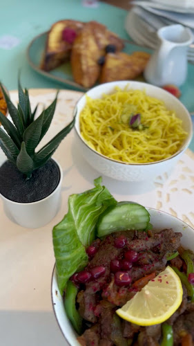 ارجوحة الورد - الضيافة