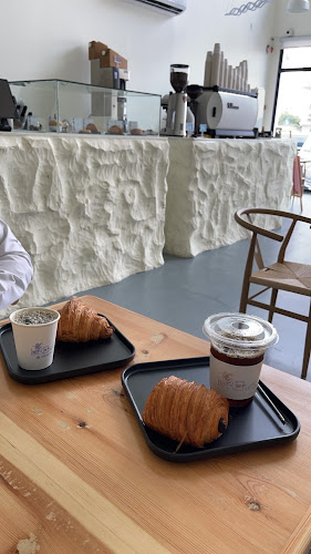 BREWS coffee and brunch - الضيافة