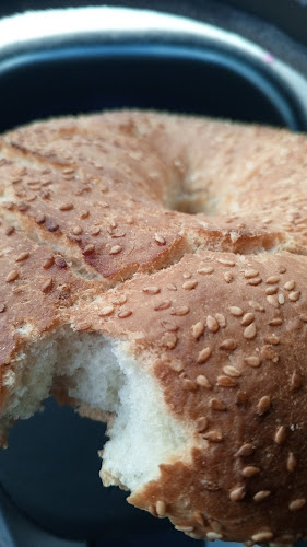 مخابز وحلويات الكعكي - مخابز حمزة بادي كعكي - المدينة المنورة