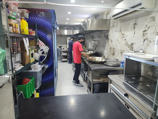 مطعم أطيب سفرة للمأكولات البحرية - جدة