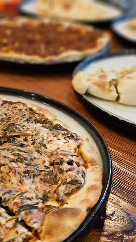 Opinii despre مطعم خبز مريم în القطيف‎ - الضيافة