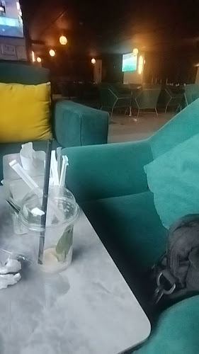 Opinii despre كانديليا لاونج în جدة - الضيافة