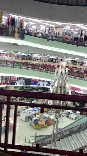 Comentarii opinii despre مجمع الساحة التجاري المدينة المنورة