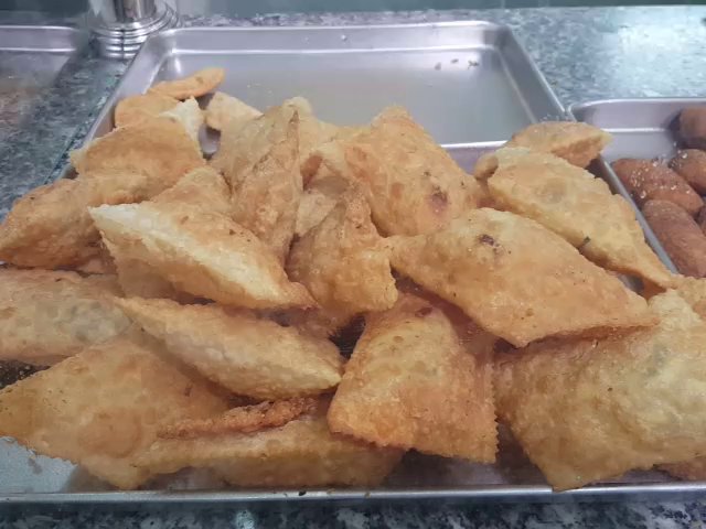 Comentarii opinii despre مطعم عم عبده