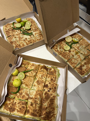 مطبق ورقائق ألفت الحلواني - جدة