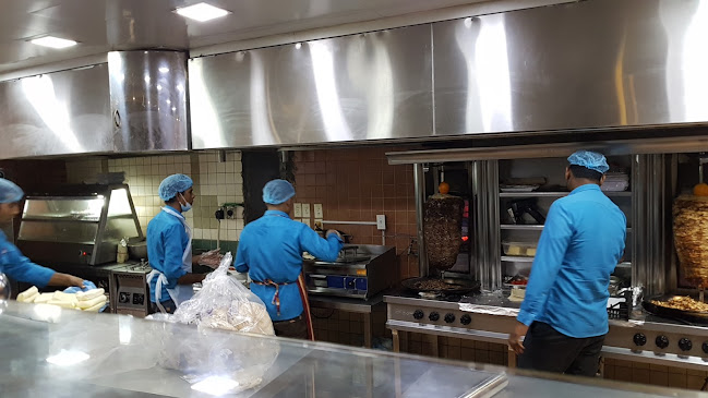 مطعم قصر طيبة - القطيف‎