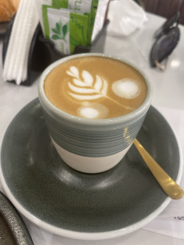 كافية و بيكري ايليون