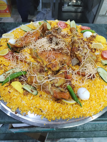 مطاعم المئوية - الضيافة