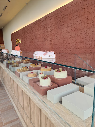 ريكا بيكري - الرياض