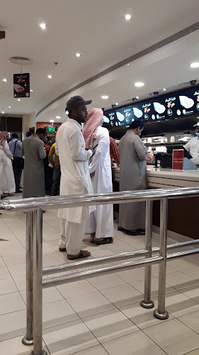 8XFH+P4H، طريق الملك عبد العزيز، التعليم، بريدة 52361