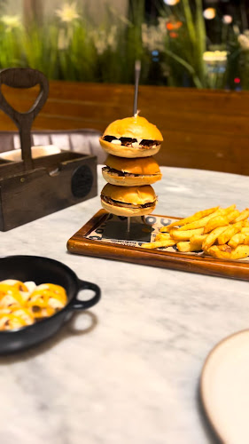 Opinii despre لوديد سموك هاوس în جدة - الضيافة