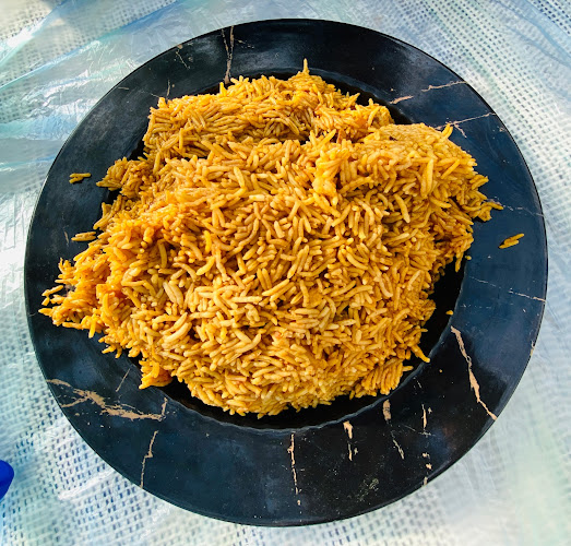 مطعم أصل المضغوط للأكلات الشعبية - العمران