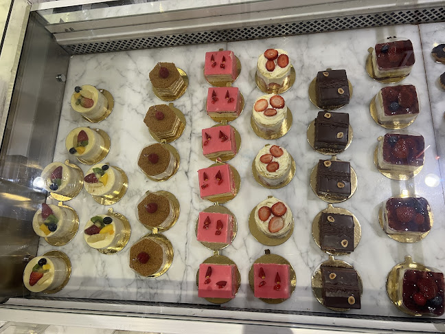 9209 3489 حمد الجاسر، الروضة، جدة 23434