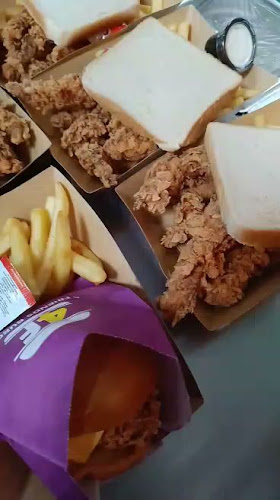 Comentarii opinii despre مطعم فور فريندز