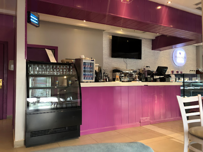 Comentarii opinii despre Bean Here - Coffee & Crumbs