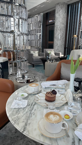 Ground Floor, طريق الكورنيش الفرعي، الشاطئ، جدة 23611