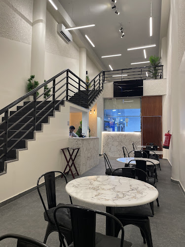 مطعم كل وقت