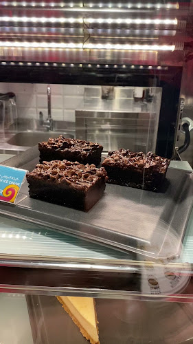 ميكيل كوفي - الضيافة