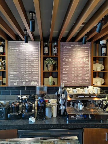 Opinii despre بيانتا كافيه în الرياض - الضيافة