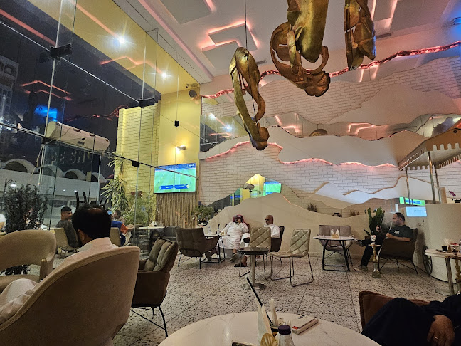 شارع فلسطين، الحمراء، جدة 23212