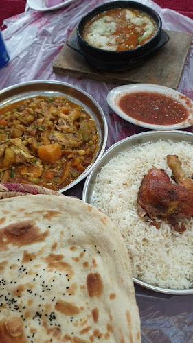 Opinii despre مطاعم حنيذ الجنوب - المنار în الدمام - الضيافة