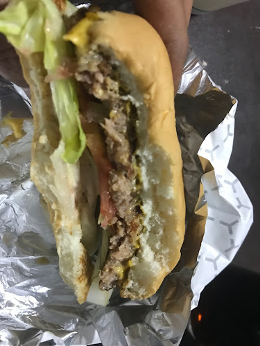 طريق الملك عبدالعزيز الفرعي، المصيف، الرياض 12465