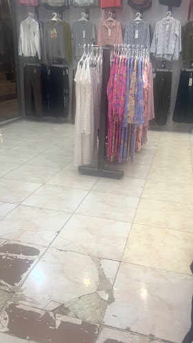 Opinii despre مواسم التخفيضات în المدينة المنورة - الضيافة