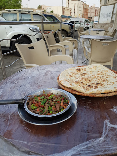 CJW4+9F7، الدويمة، المدينة المنورة 42315