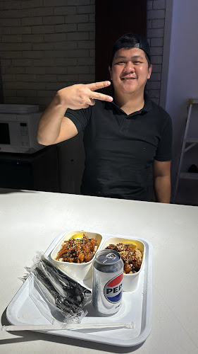 White Ribbon الربطة البيضاء - الضيافة