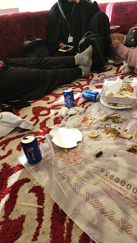 Comentarii opinii despre مطاعم البيت الرومانسي