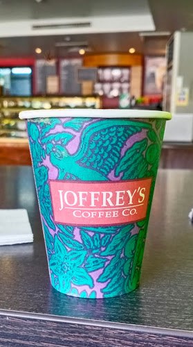 Opinii despre جوفريز التحلية în جدة - الضيافة