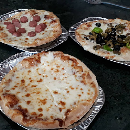 شارع عبد الرحمن السديري بجوار بيتزا هت، مقابل بيت الشوايه، جدة