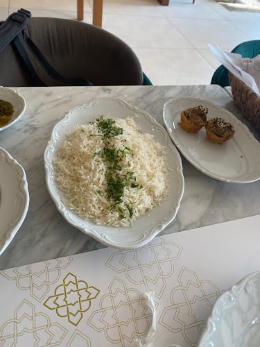 Opinii despre اهل اول în جدة - الضيافة